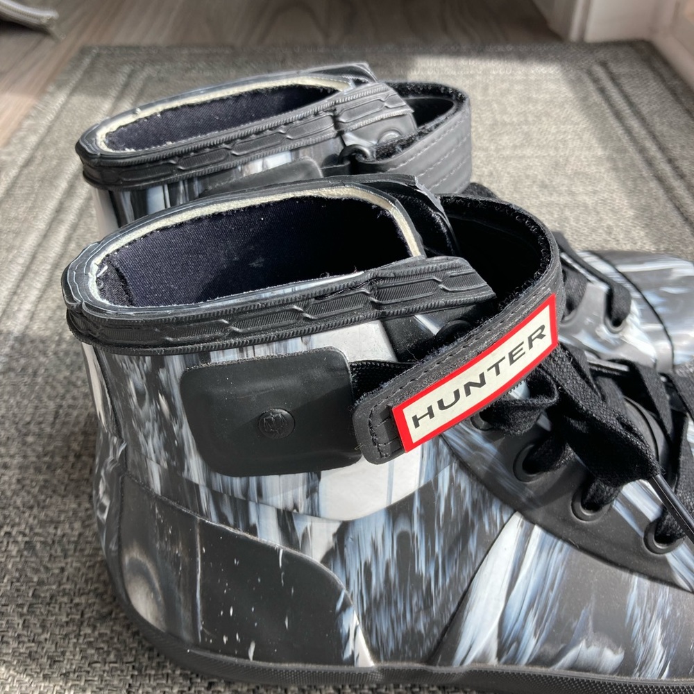 SOLD- HUNTER boots shoes High Top Nightfall black white sneakers - Picture 2 of 6